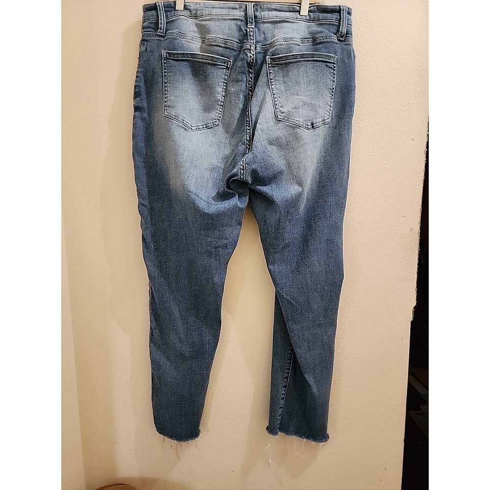 Pistola Distressed Denim Jeans Pants Skinny Stretch Frayed Hem Size 18W - Picture 12 of 16